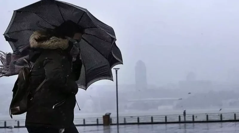 İstanbul'a yağışlı hava ve kar uyarısı!
