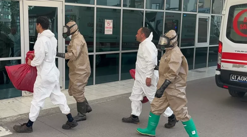 Kimyasal madde tankını temizleyen 4 işçi hastanelik oldu