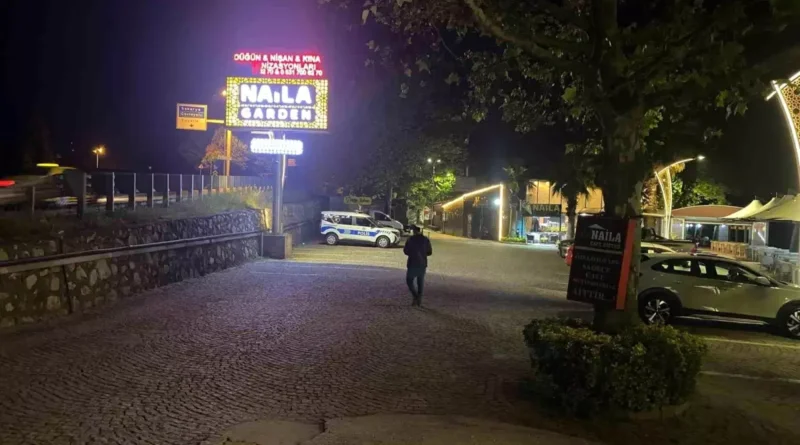 Düğün Salonu Disco Topu Düşer: 3 Yaralı
