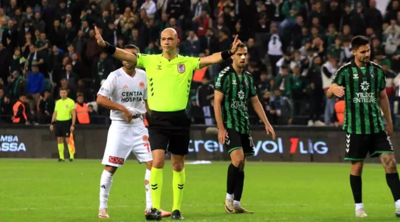 Kocaelispor, Trendyol 1. Lig'i 83 Karte Tamamladı
