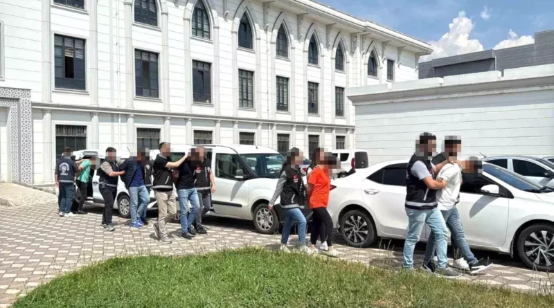 Kocaeli'de Kurşunla Vurulan Sürücü Ağır Yaralı