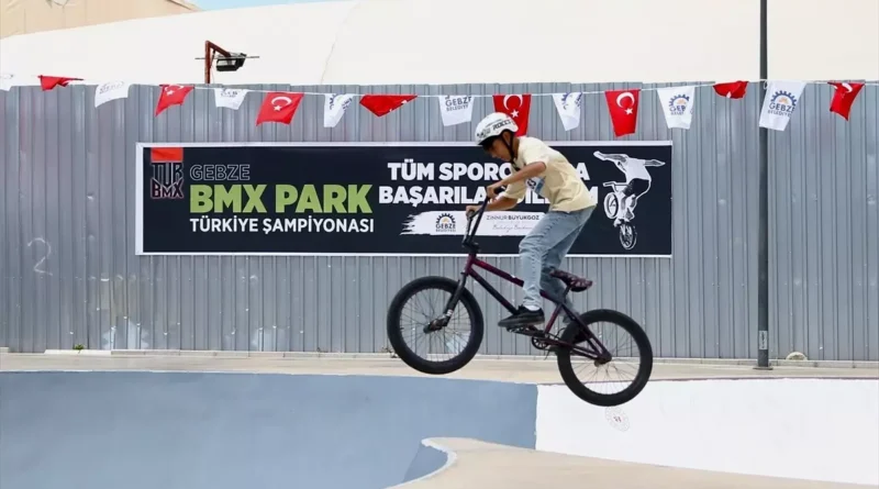 BMX Park Türkiye Şampiyonası Kocaeli'nde Yapıldı