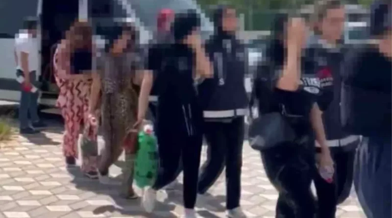 Kocaeli ve İstanbul'da Fuhuş Baskını: 6 Gözaltı