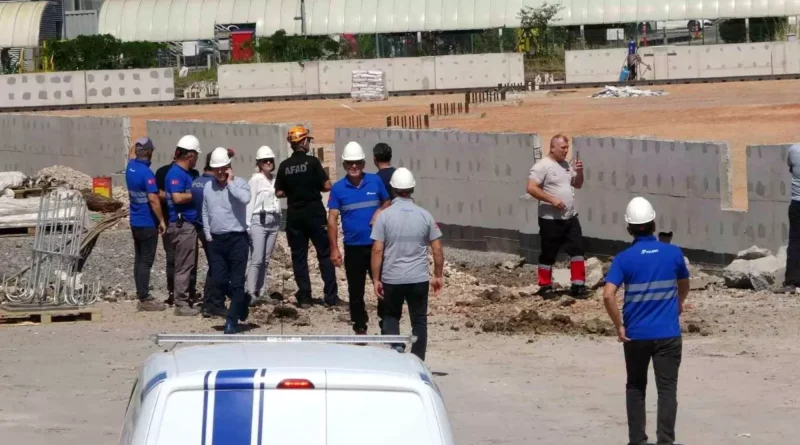 Kocaeli'de Doğal Gaz Borusu Delindi, Fabrika Gazsız Kaldı
