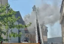 Kocaeli'de 4 Katlı Bina Çatısında Yangın