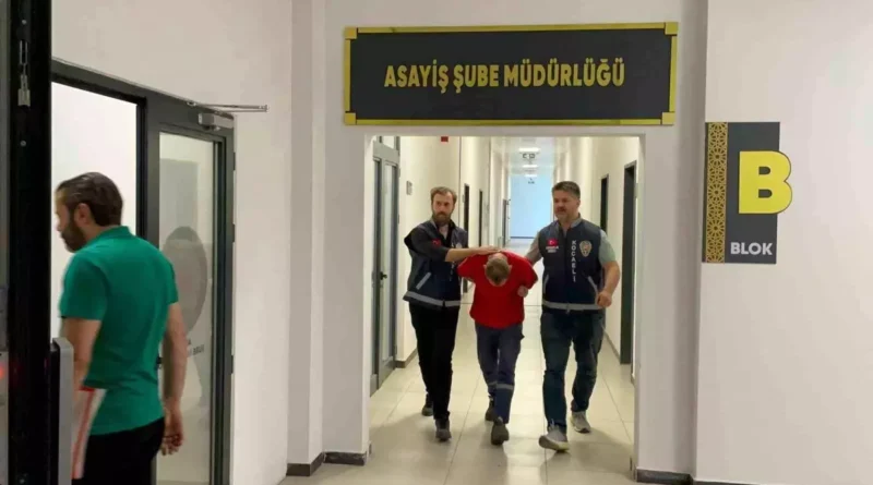 Kocaeli'de 400 Bin TL'lik Kablo Hırsızı Yakalandı