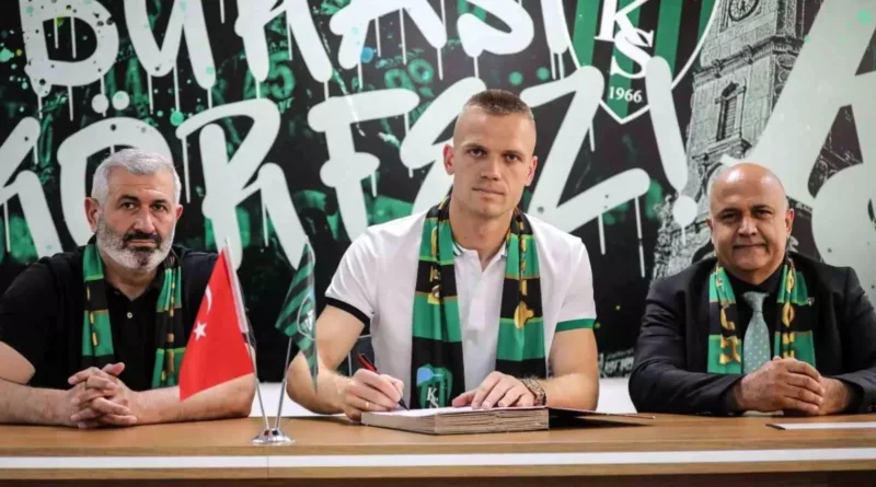 Kocaelispor, Kaleci Jovanovic ile 2 Yıl Anlaştı