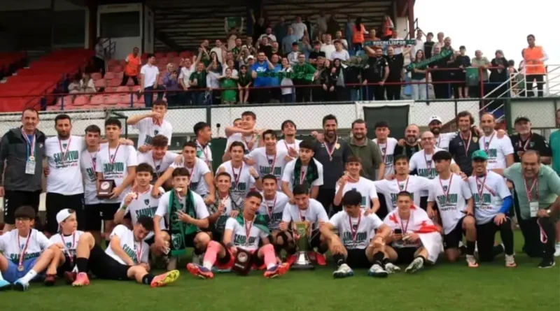 Kocaelispor U19 Takımı Şampiyonluk Primini Elde Etti