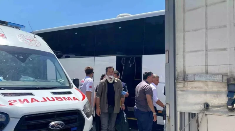TEM Otoyolu'nda Kaza: 3 Yaralı