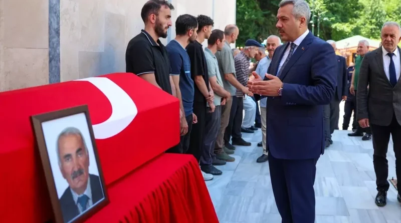 Türk Kıbrıs Gazisi Osman Kaçaran Rize'de Defnedildi