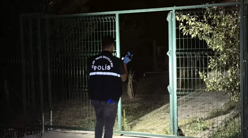 Kartepe'de Üvey Oğul Bıçakla Hasar Gördü