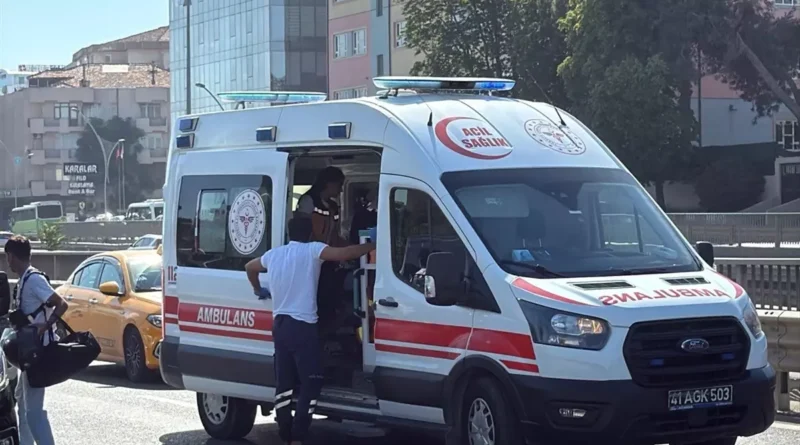 Kocaeli Gebze İncisi'nde Motosiklet Kazası