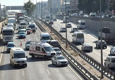 Kocaeli'de Zincirleme Kaza: 1 Yaralı